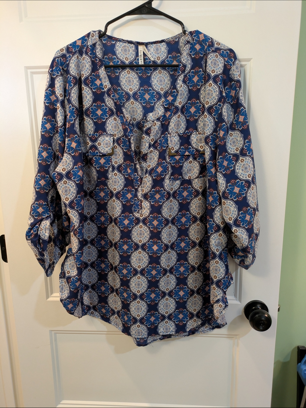 Live 4 Truth Navy and Cream Medallion Print Tunic